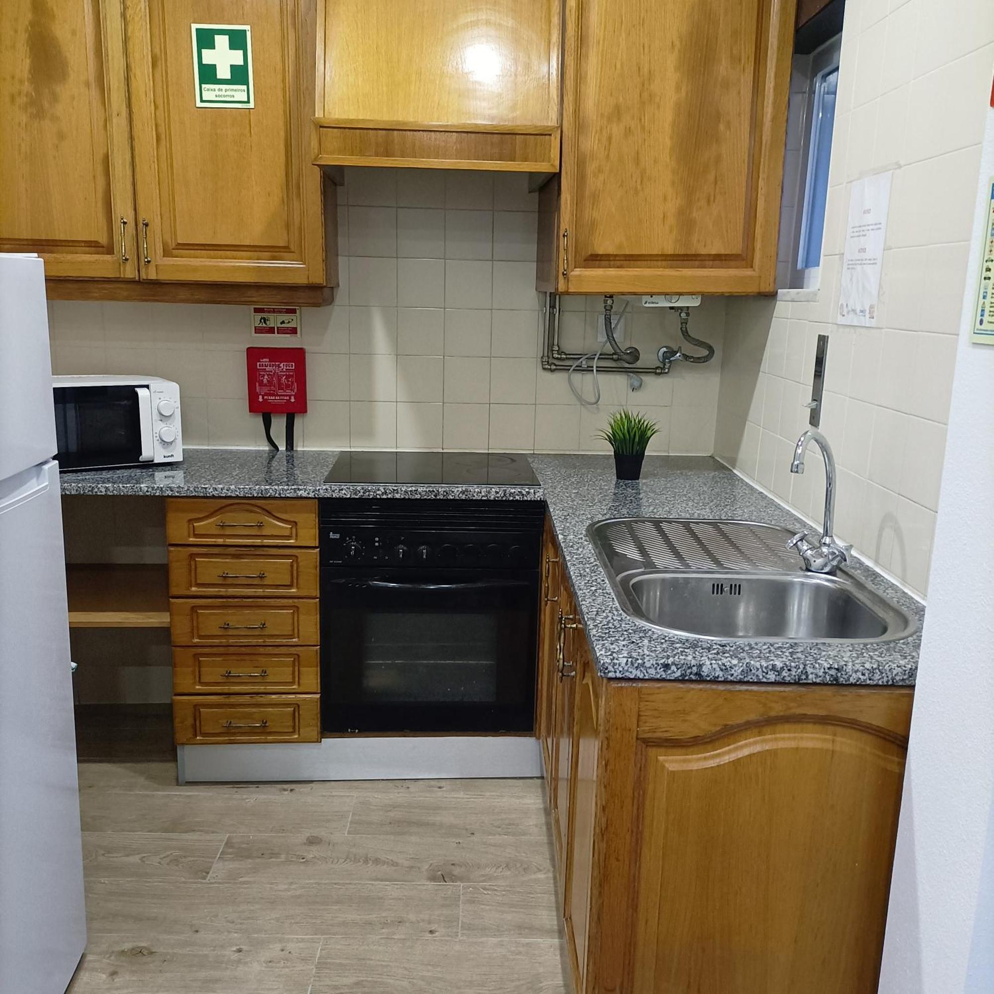 Good Vibes - Lagos Guesthouse Екстер'єр фото