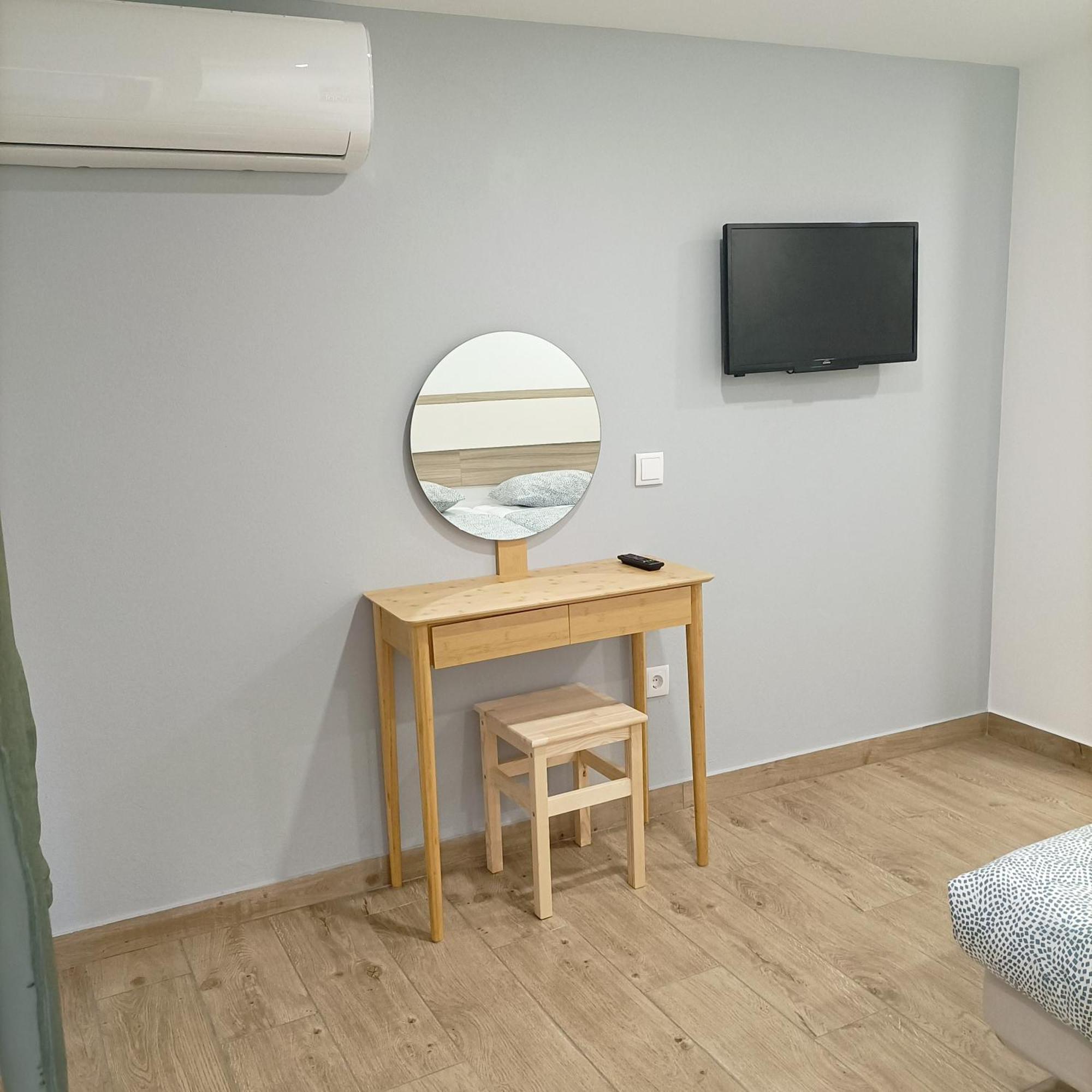 Good Vibes - Lagos Guesthouse Екстер'єр фото